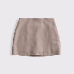 The A&F Scarlett Mini Skort